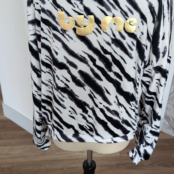 Women's top - Picture 11 of 11